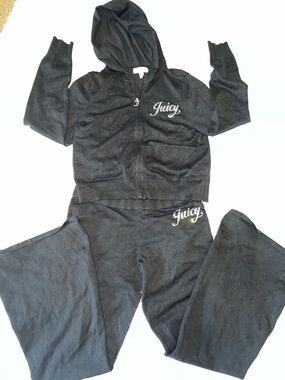 Juicy Couture sweater set Black